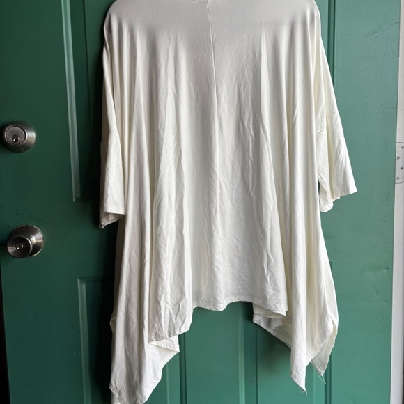 White birch XL cream top so soft - Picture 9 of 9